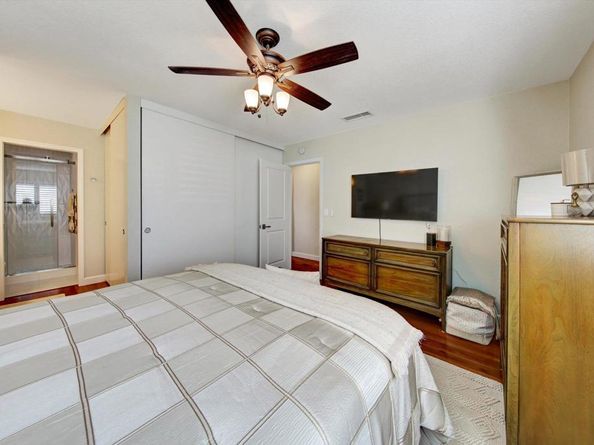 595 Hampshire Lane, Chula Vista CA 91911