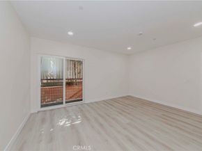 1138 S Serrano Avenue 102, Los Angeles CA 90006