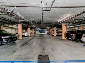 1138 S Serrano Avenue 102, Los Angeles CA 90006