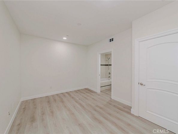 1138 S Serrano Avenue 102, Los Angeles CA 90006
