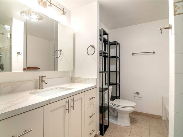 2170 Century Park East 1004S, Los Angeles CA 90067