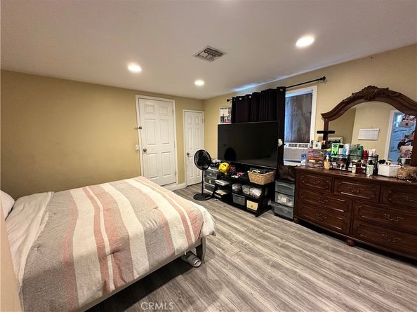 6127 Adenmoor Avenue, Lakewood CA 90713