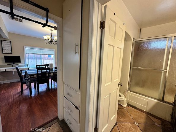 6127 Adenmoor Avenue, Lakewood CA 90713