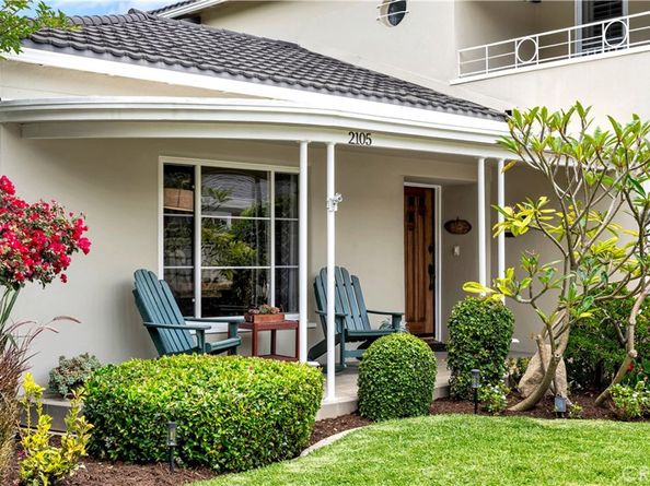 2105 N Heliotrope Drive, Santa Ana CA 92706