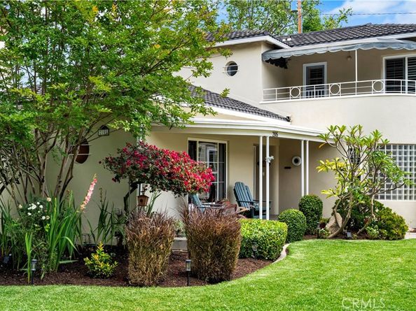2105 N Heliotrope Drive, Santa Ana CA 92706