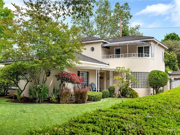 2105 N Heliotrope Drive, Santa Ana CA 92706