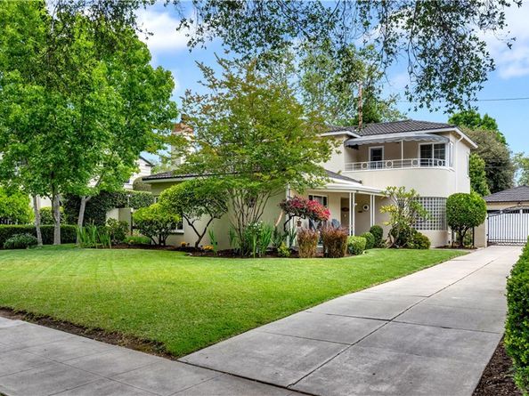 2105 N Heliotrope Drive, Santa Ana CA 92706