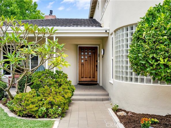 2105 N Heliotrope Drive, Santa Ana CA 92706