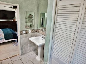 4306 Hackett Avenue, Lakewood CA 90713