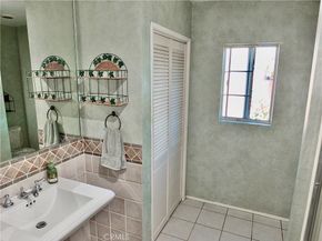 4306 Hackett Avenue, Lakewood CA 90713