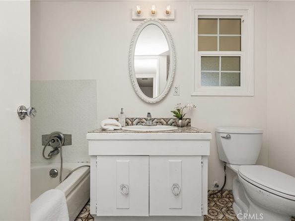 1564 W Palais Road, Anaheim CA 92802