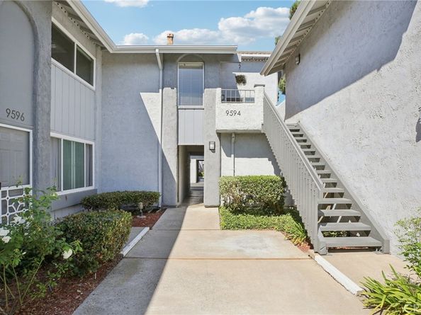 9594 Pettswood Dr 4, Huntington Beach CA 92646