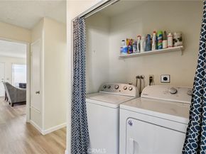 9594 Pettswood Dr 4, Huntington Beach CA 92646