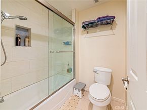 435 S La Fayette Park Place 219, Los Angeles CA 90057