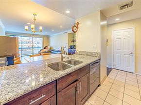 435 S La Fayette Park Place 219, Los Angeles CA 90057