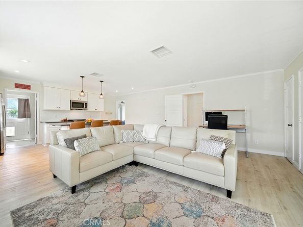 1901 N Bellflower Boulevard, Long Beach CA 90815