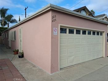 223 E Pleasant Street
