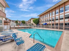 5585 E Pacific Coast HWY 342, Long Beach CA 90804