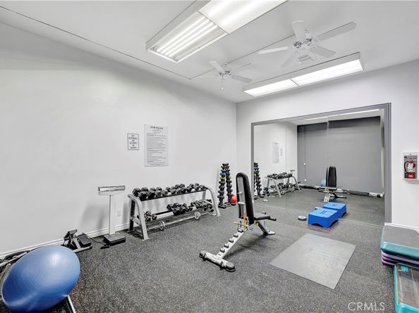 5585 E Pacific Coast HWY 342, Long Beach CA 90804