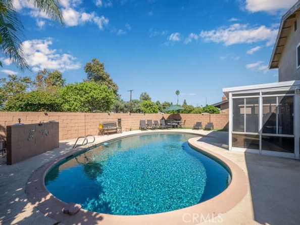 4765 Ironwood Avenue, Seal Beach CA 90740