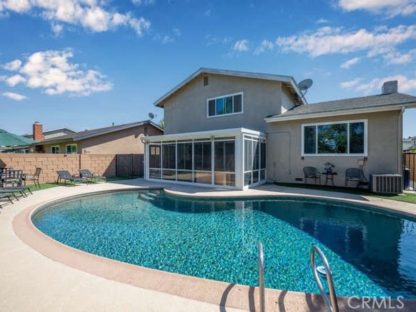 4765 Ironwood Avenue, Seal Beach CA 90740