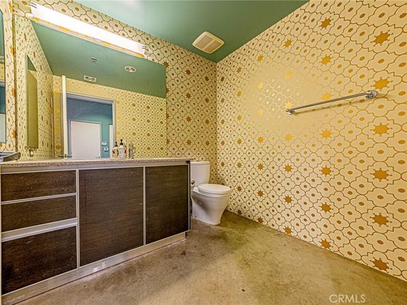 11500 Tennessee 103, Los Angeles CA 90064