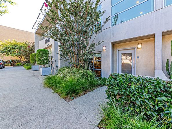 11500 Tennessee 103, Los Angeles CA 90064