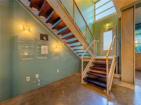 11500 Tennessee 103, Los Angeles CA 90064