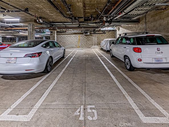 11500 Tennessee 103, Los Angeles CA 90064