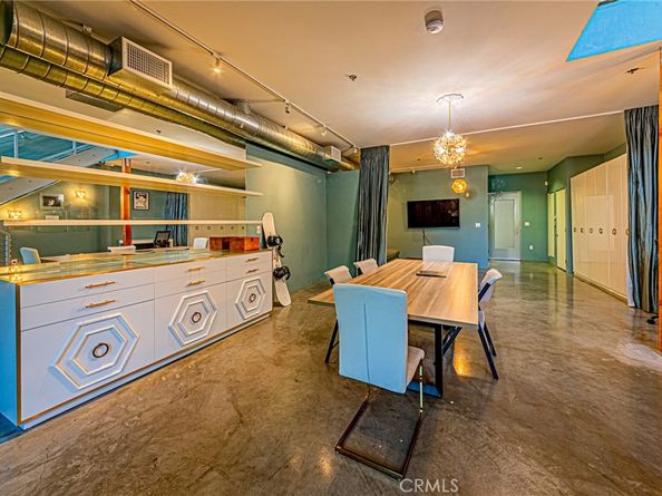 11500 Tennessee 103, Los Angeles CA 90064