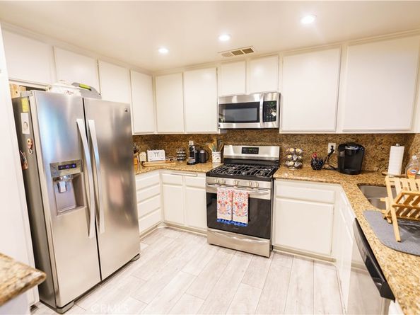 10340 E Briar Oaks B, Stanton CA 90680