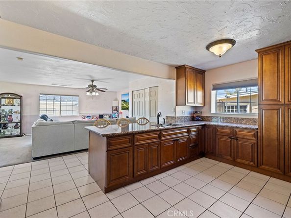 4861 San Bernardino, Montclair CA 91763
