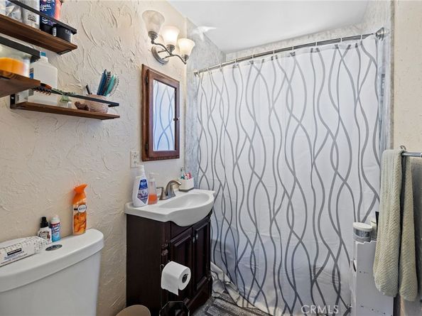 4861 San Bernardino, Montclair CA 91763