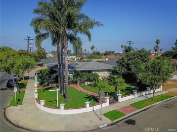 1303 N Merona