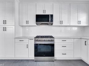 5602 Verdura Ave, Lakewood CA 90712