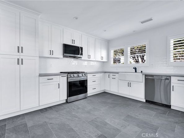 5602 Verdura Ave, Lakewood CA 90712