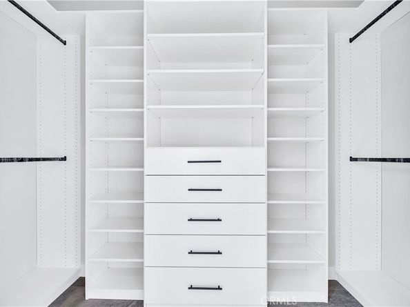 5602 Verdura Ave, Lakewood CA 90712