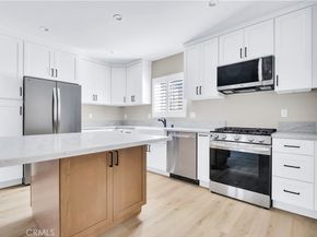 5602 Verdura Ave, Lakewood CA 90712