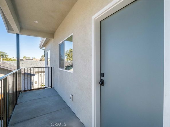 5602 Verdura Ave, Lakewood CA 90712