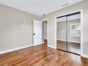 5602 Verdura Ave, Lakewood CA 90712