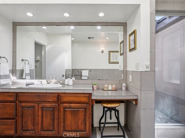 367 Ultimo, Long Beach CA 90814