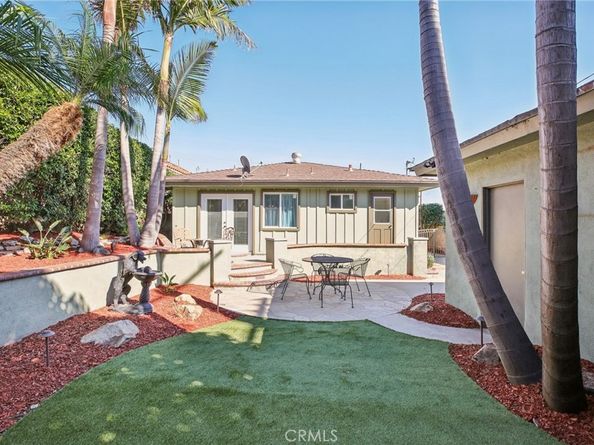 367 Ultimo, Long Beach CA 90814