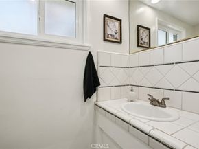 367 Ultimo, Long Beach CA 90814