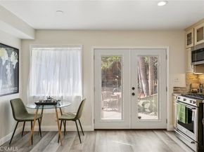 367 Ultimo, Long Beach CA 90814
