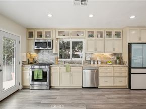 367 Ultimo, Long Beach CA 90814