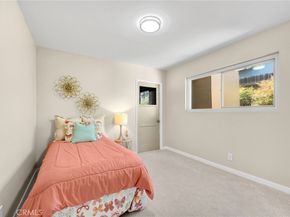 909 Orangewood Dr, Brea CA 92821