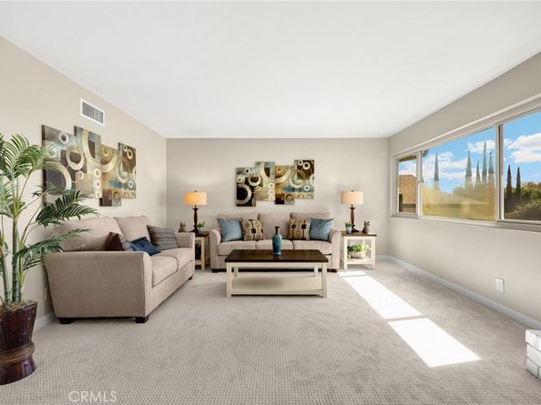 909 Orangewood Dr, Brea CA 92821