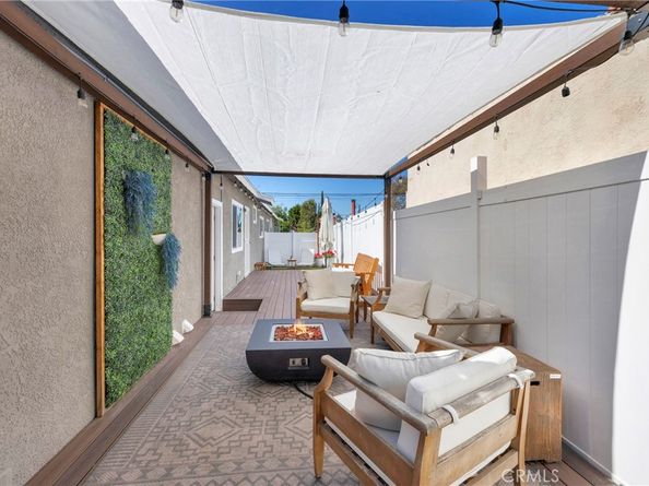 2701 E 17th Street E, Long Beach CA 90804