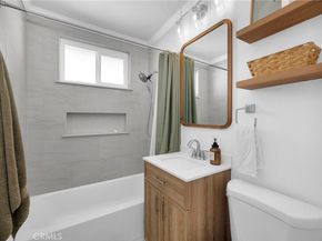 2701 E 17th Street E, Long Beach CA 90804