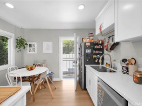 2701 E 17th Street E, Long Beach CA 90804